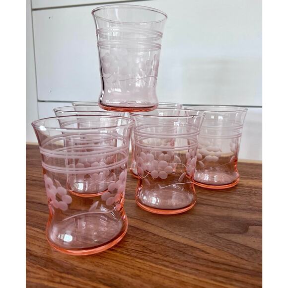 Pink Depression Juices Glasses Floral Etched Pattern (7) - Picture 10 of 10